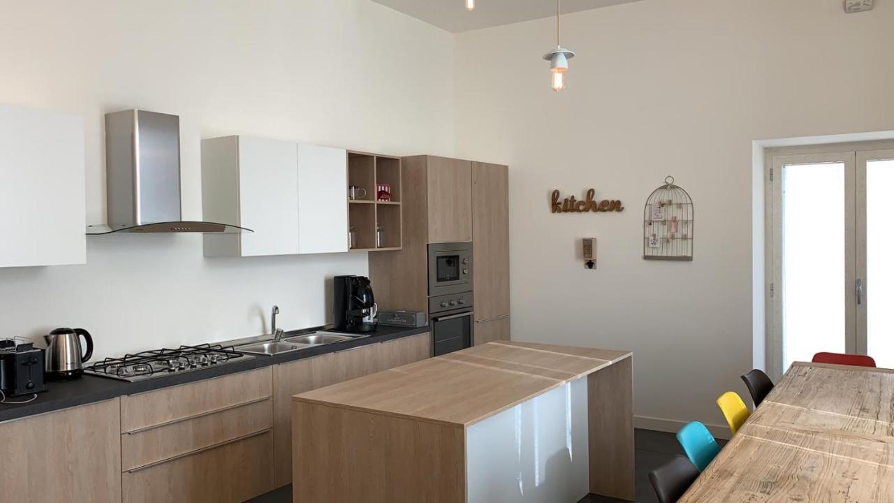 Napoli Squares Suites Εξωτερικό φωτογραφία