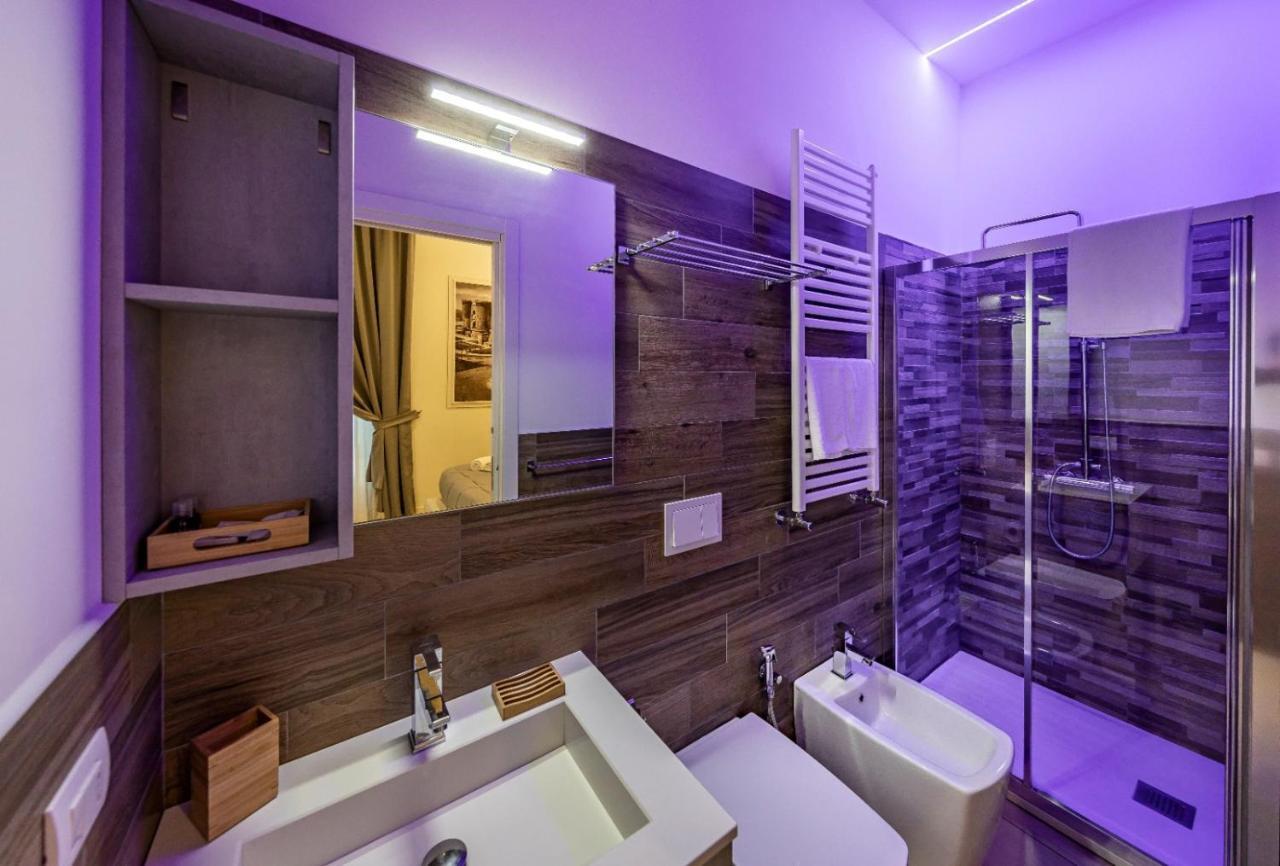 Napoli Squares Suites Εξωτερικό φωτογραφία