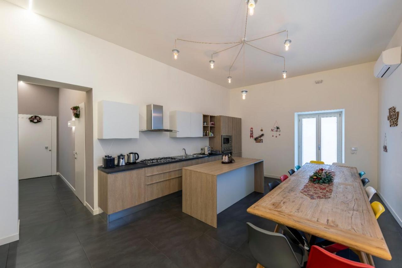 Napoli Squares Suites Εξωτερικό φωτογραφία